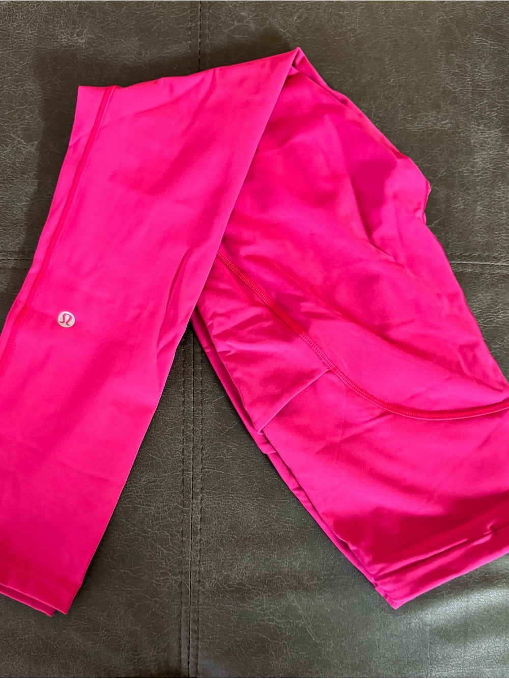 Lululemon Women’s Hot Pink Athletic Leggings